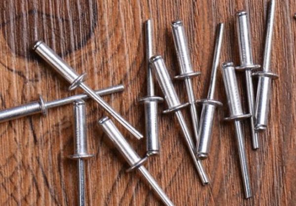 How to install pop rivets with3