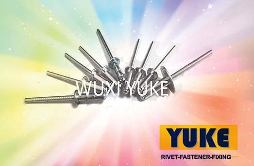 YUKE RIVET 